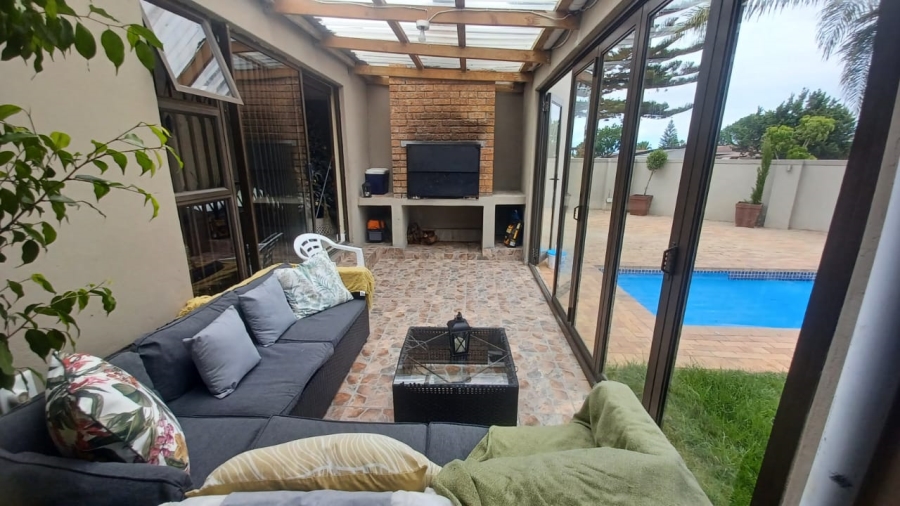 3 Bedroom Property for Sale in Highbury Western Cape